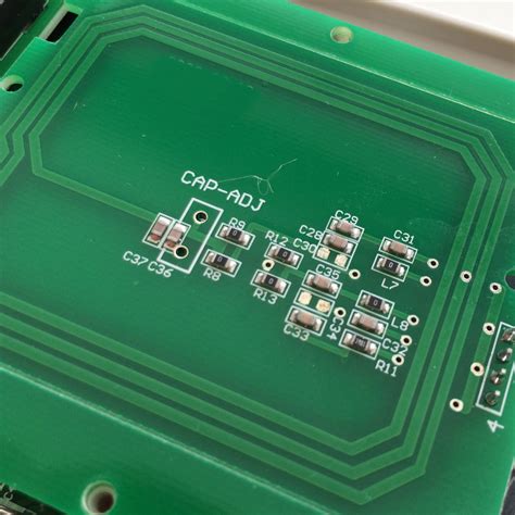 an1715 uhf rfid pcb antenna design|uhf antenna design.